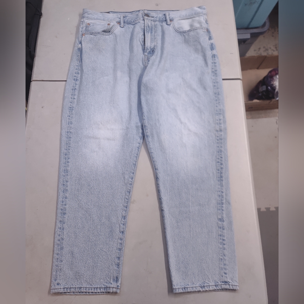 AMERICAN EAGLE High Rise Relaxed Tapered Carrot Fit Jeans Light Wash 36x28